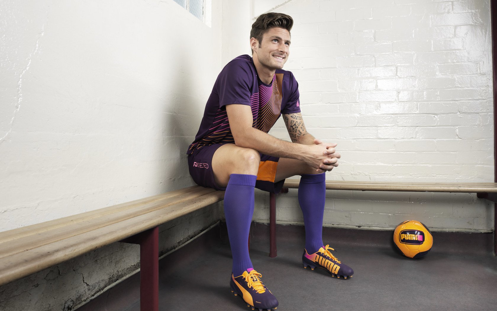 王牌队进攻多样化发展，王牌队对王牌