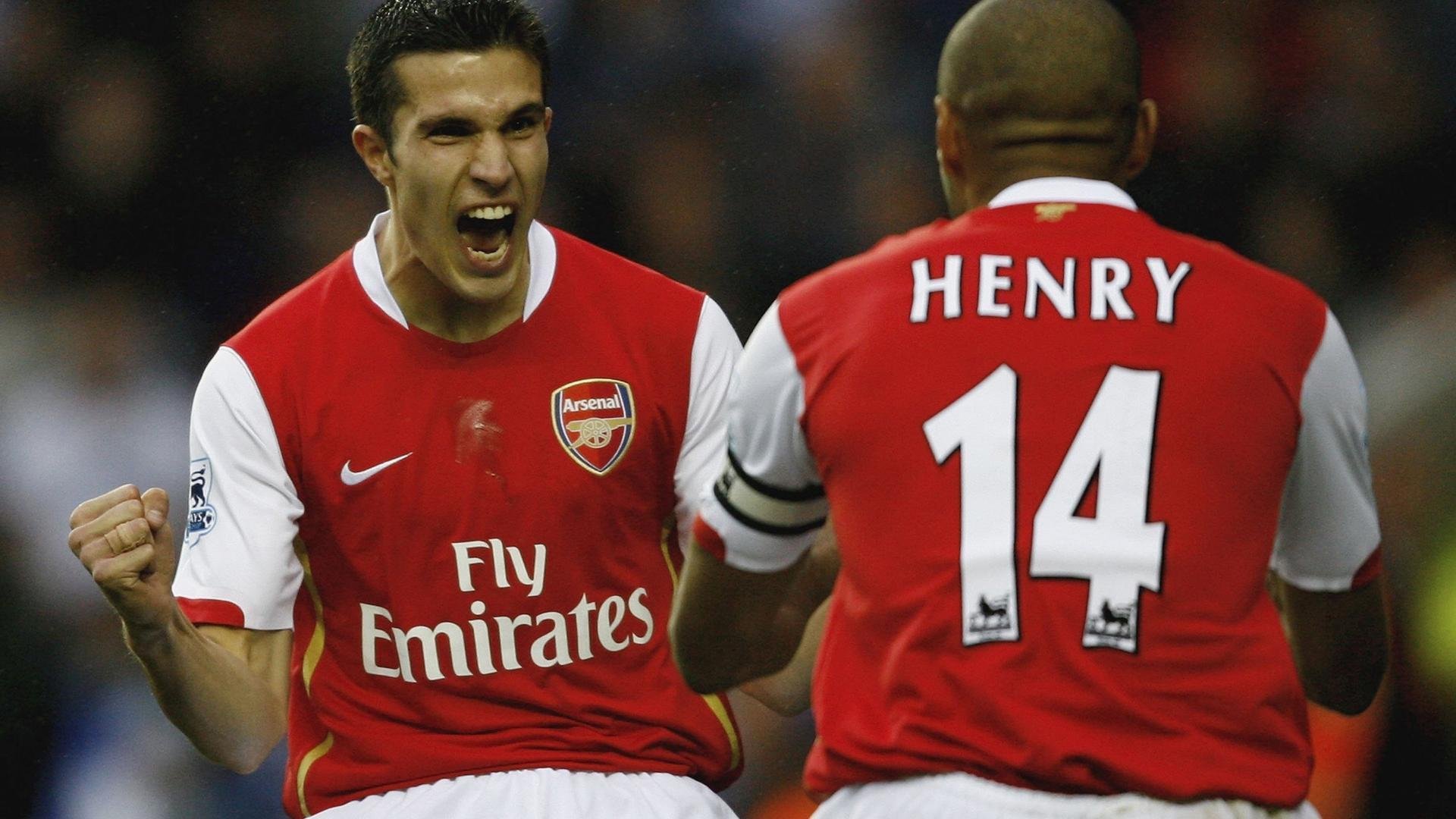 球场“天才少年”崭露头角，欧冠新锐崛起，欧冠青年人队